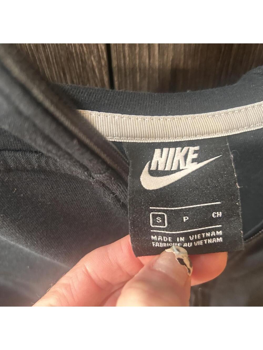 Nike Tech Jacket - Picture 3 of 3